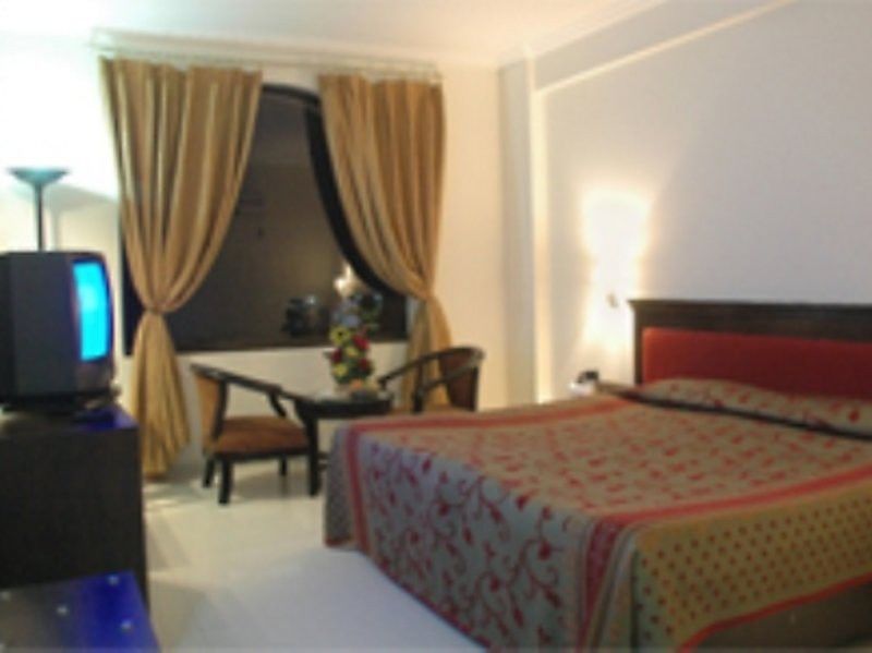 Hotel Pushp Villa Agra Taj East Gate Exterior foto